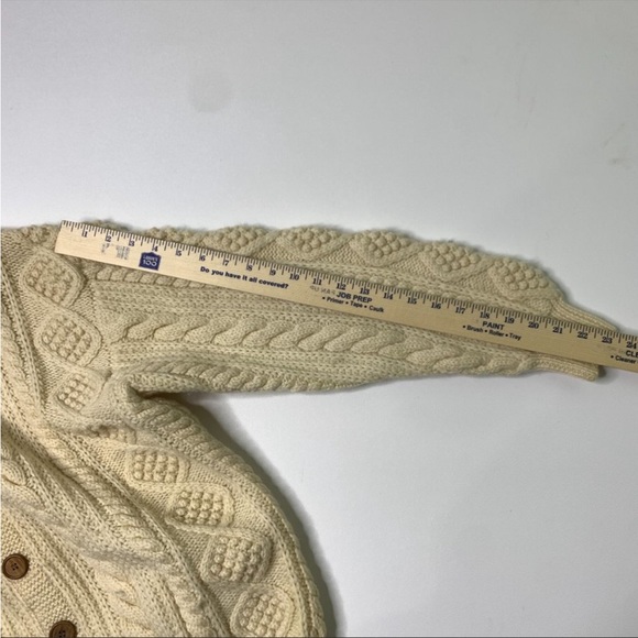 Men’s Vintage Wool Fisherman Cable Knit Cardigan Sweater - Picture 7 of 13